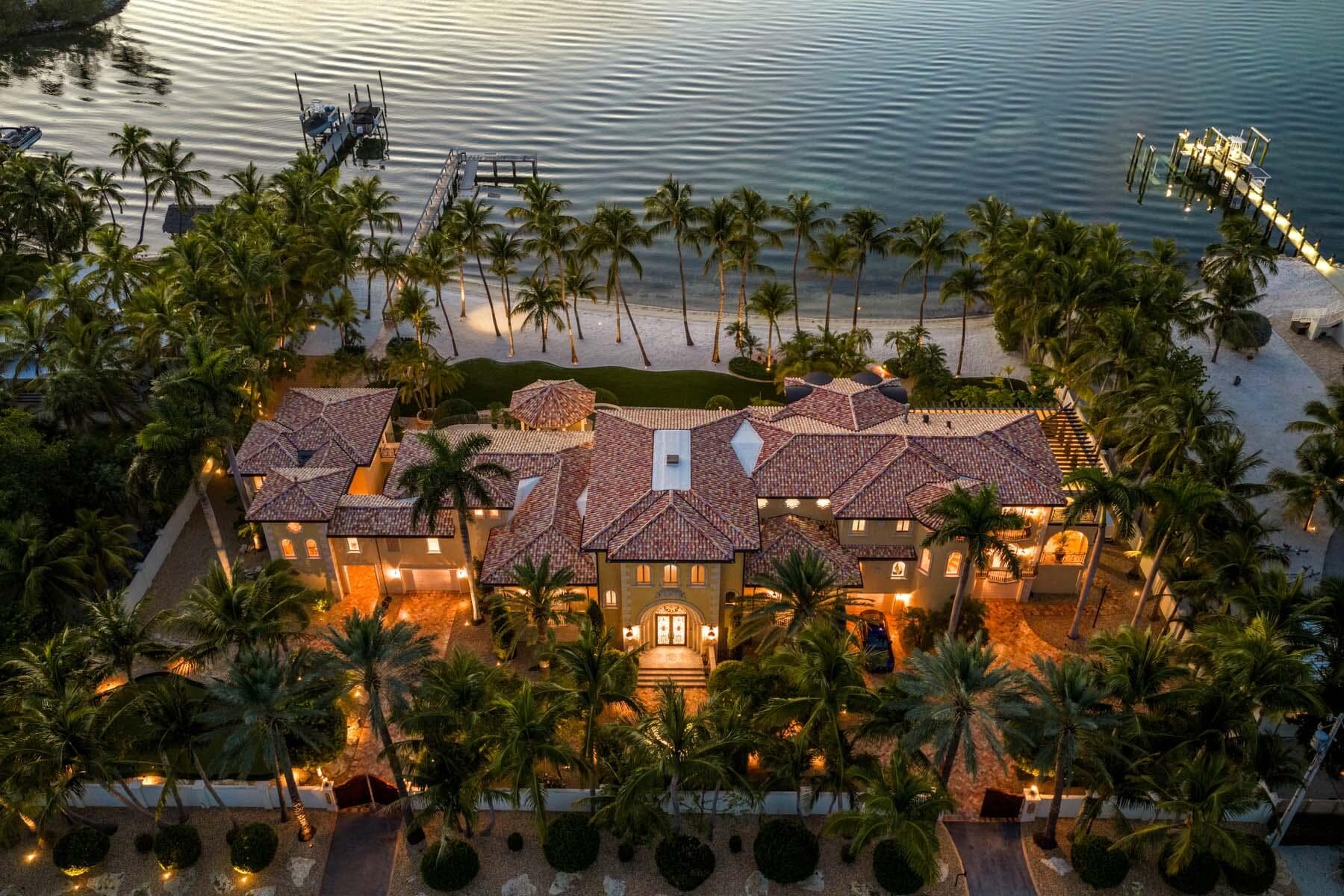 A beautiful property in Lower Matecumbe, FL