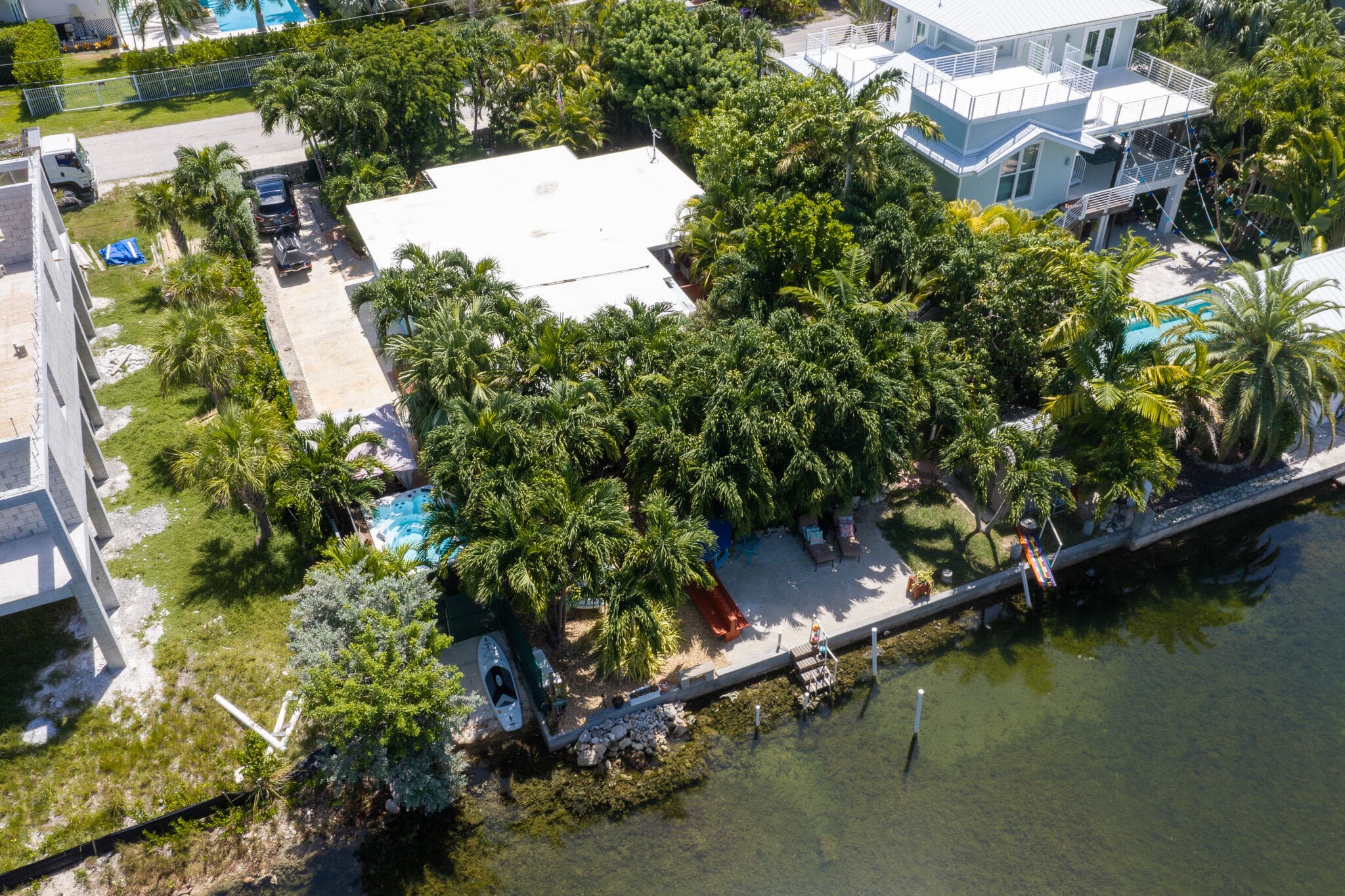 A beautiful property in Saddlebunch, FL